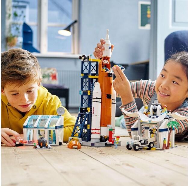 LEGO City 60351 Запуск ракеты с космодрома