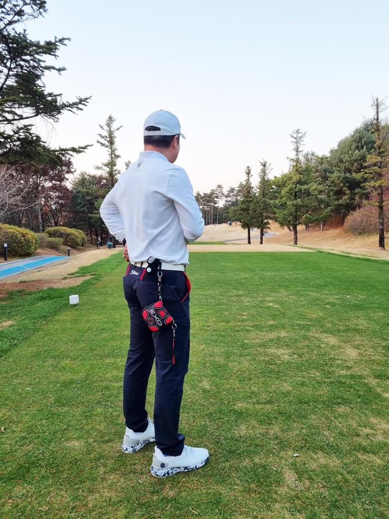 NEOPLANET Чехол-держатель для гольф-паттера с прочным стильным дизайном KEEPER Короткий тип Магнитный, (НЕОПЛАНЕТА (Крепление-зажим))