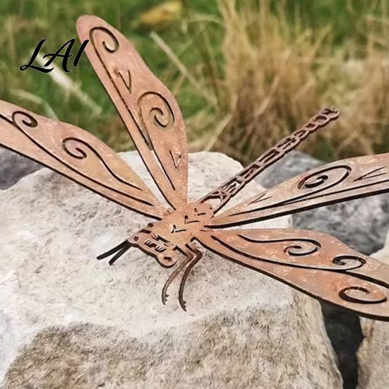 Outdoor Rusty Iron Art Meditating Fox Garden Stake Metal Yard Decor Rustic Japanese Dry Landscape Decor Silhouette Dragonfly Squirrel Rabbit