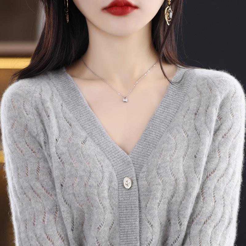 100% Pure Wool V-Neck Jacquard Cashmere Cardigan for Women - Early Spring Collection
