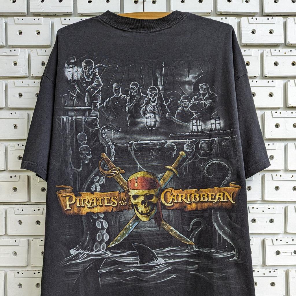 Vintage 00s Pirates Of The Caribbean T-Shirt Dark Ride Attraction Disneyland Park Merch Tee Size XL