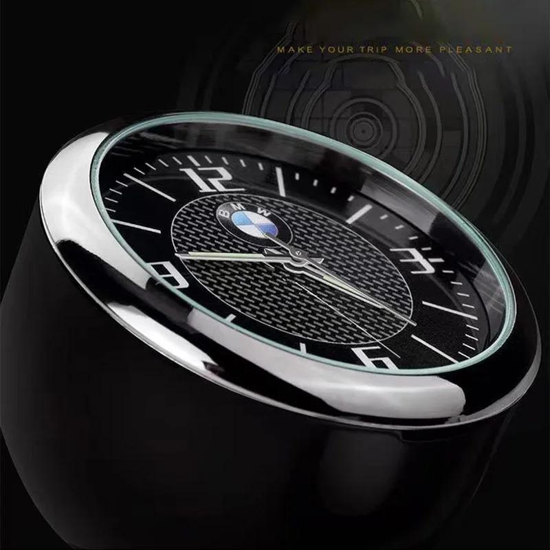 Для BMW M2 M3 M4 M5 M6 E46 E90 E60 F10 F30 E39 E36 F20 E87 E88 X3 Автомобильная центральная консоль Кондиционер Кварцевые светящиеся часы Часы nlbr76