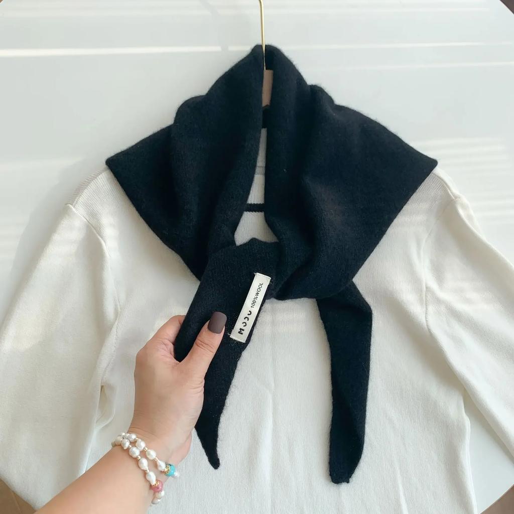 British Korean Style Niche Wool Knitted Triangular Scarf Women Headscarf Knitted Scarf Multi-functional Warm Knitted Scarf