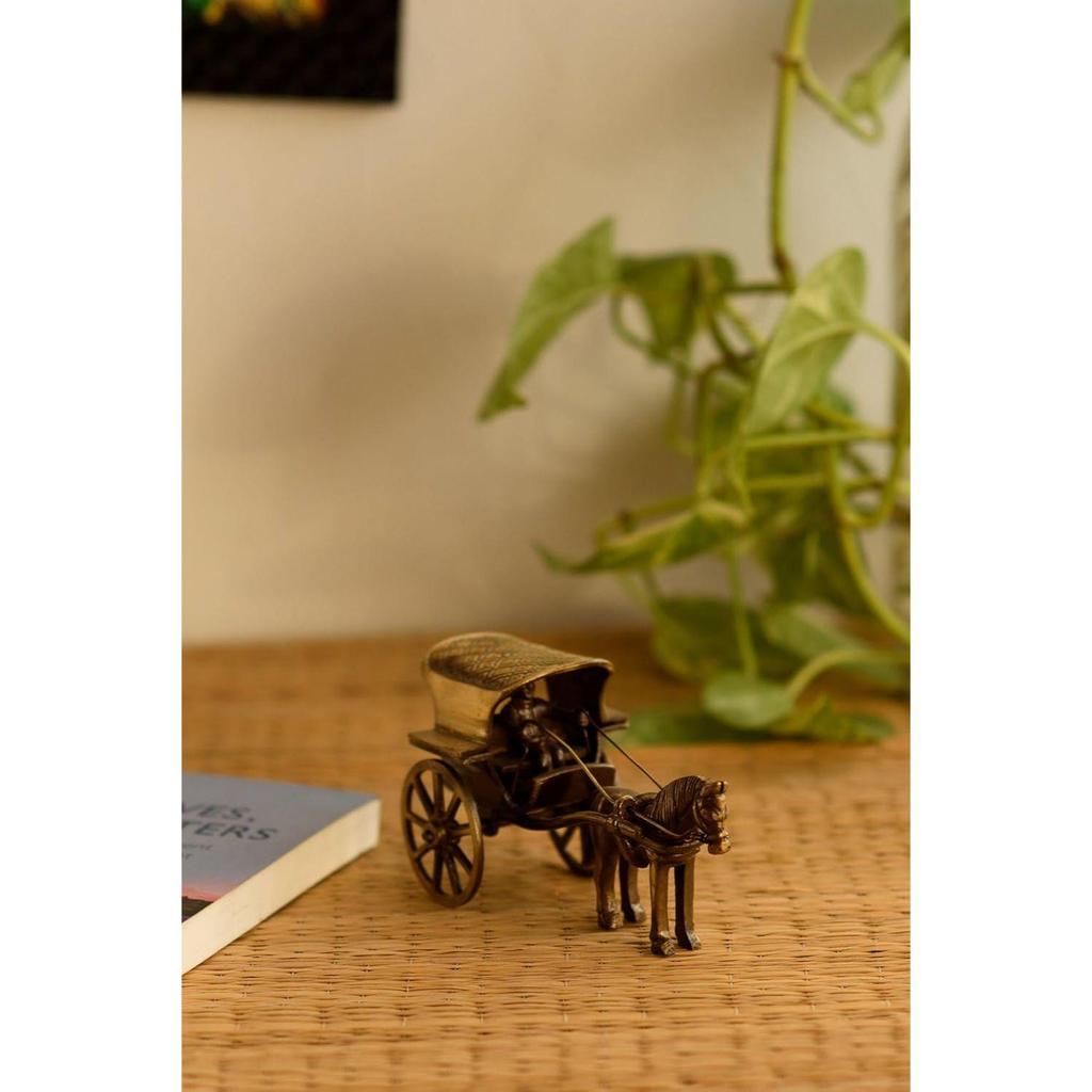 Antique Finish Horse Carriage Brass Showpiece (13 Cm X 6 Cm X 8, Brown and Golden)