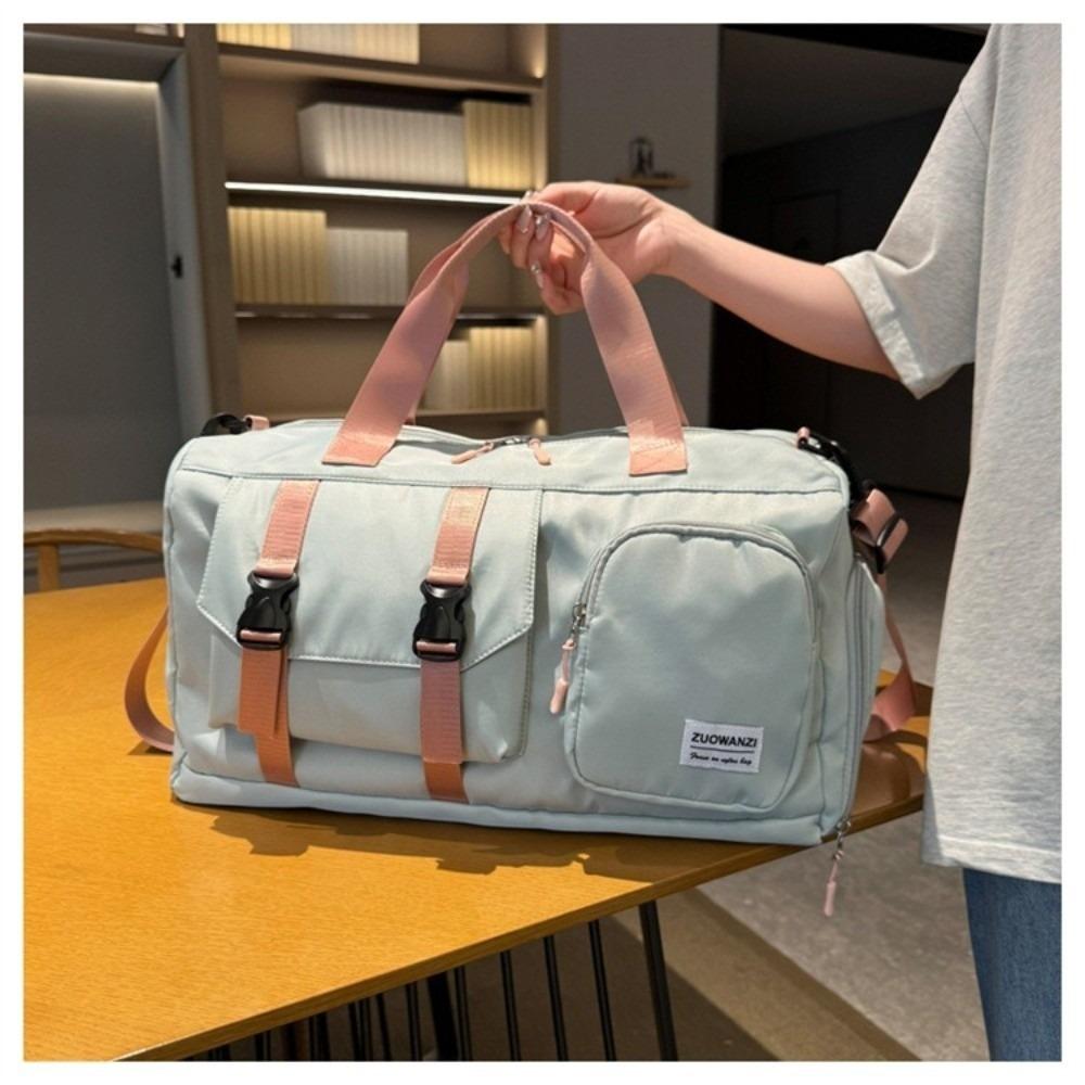 Lightweight Travel Duffle Bag Large Capacity Sports Bag Trendy Fitness Bag for Women