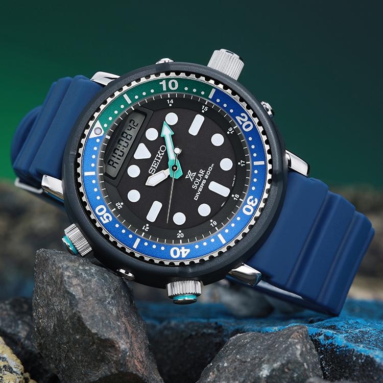Seiko PROSPEX Часы с солнечным механизмом и силиконовым ремешком Мужские часы Черный циферблат SNJ039P1