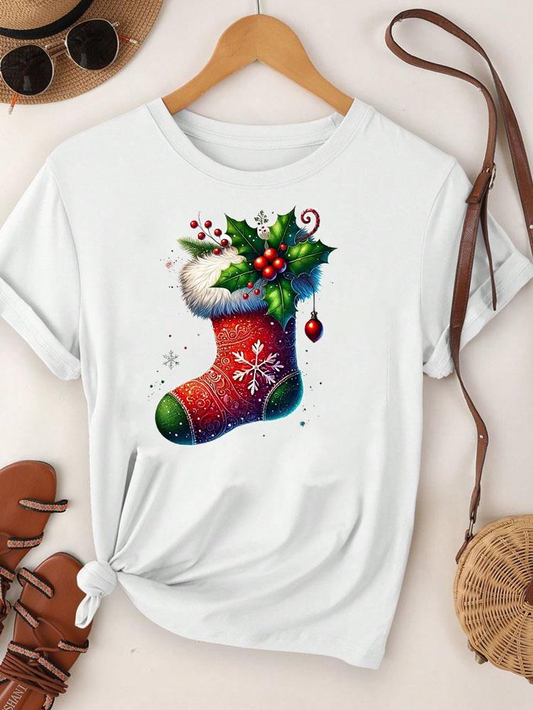 (Asian Size) Merry Christmas Tee Top Festival New Year Holiday Casual Lovely Letter Trend Women Print Lady Short Sleeve Fashion Graphic T-shirts