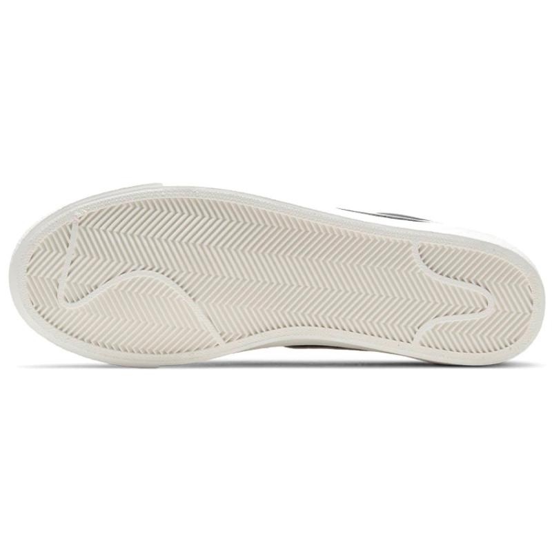 Nike Blazer Low 77 Black White Sneakers Skateboard Shoes DA6364-001