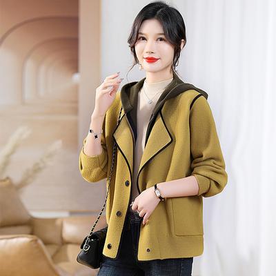 Осенние и зимние новые мамины фальшивые две куртки, женский топ с капюшоном в стиле среднего возраста, шерстяная вязаная верхняя одежда в западном стиле