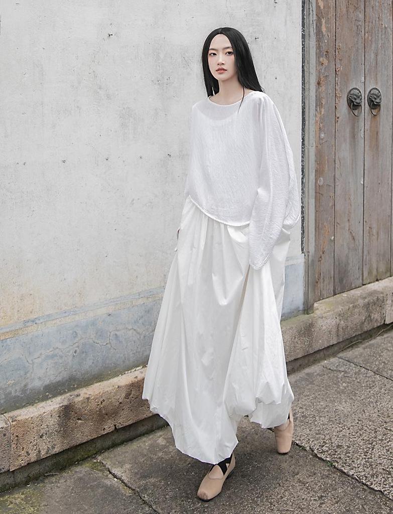 Handmade Heavy-Duty Puffy Cloud Ruffle Midi Skirt In Black and White