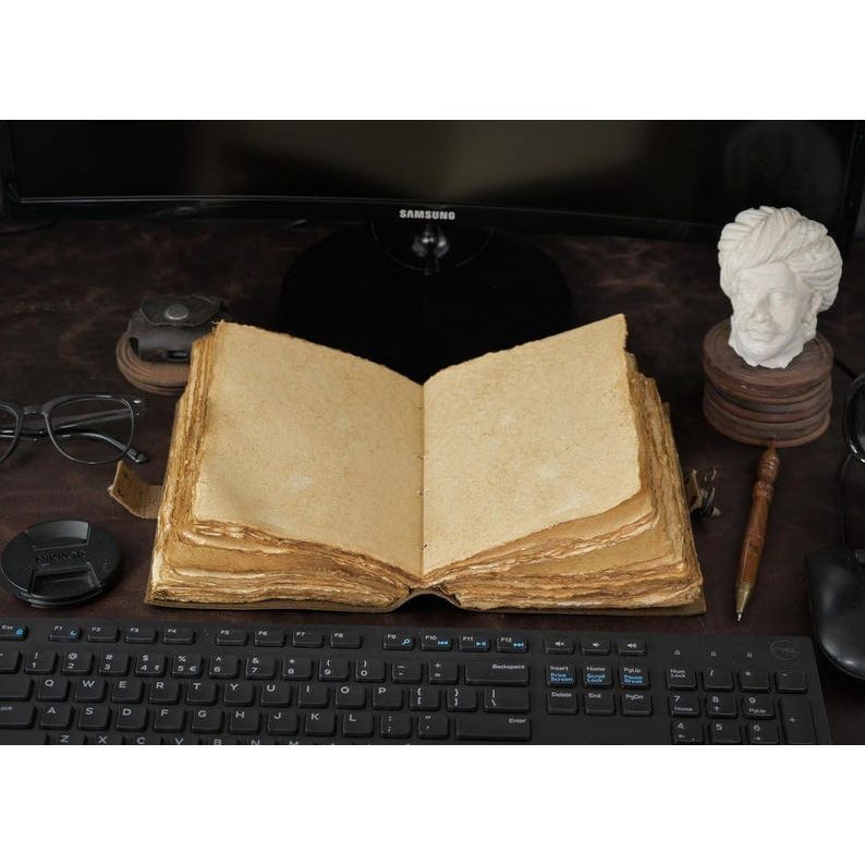 Винтажный кожаный журнал: Пустая Книга Теней с бумагой с декельным краем