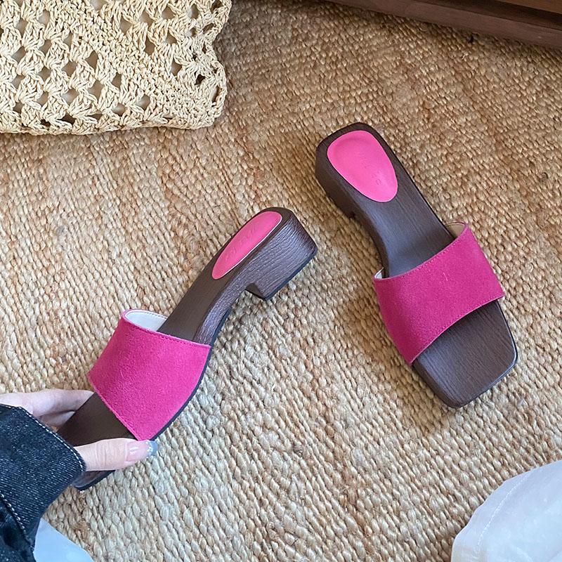 Модные Роскошные Женские Шлепанцы на Низком Каблуке Обувь Новинка Лето Пляж Женские Слайды Сандалии Модные С Квадратным Носком Женские Шлепанцы на Каблуке Обувь