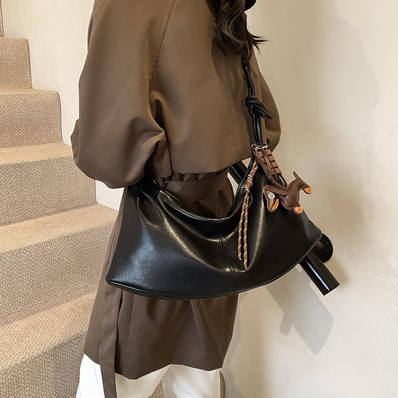 Ielgy Soft Leather Retro Large-Capacity Bag Autumn Winter All-Match Commuter Cross-Body Dumpling Bag