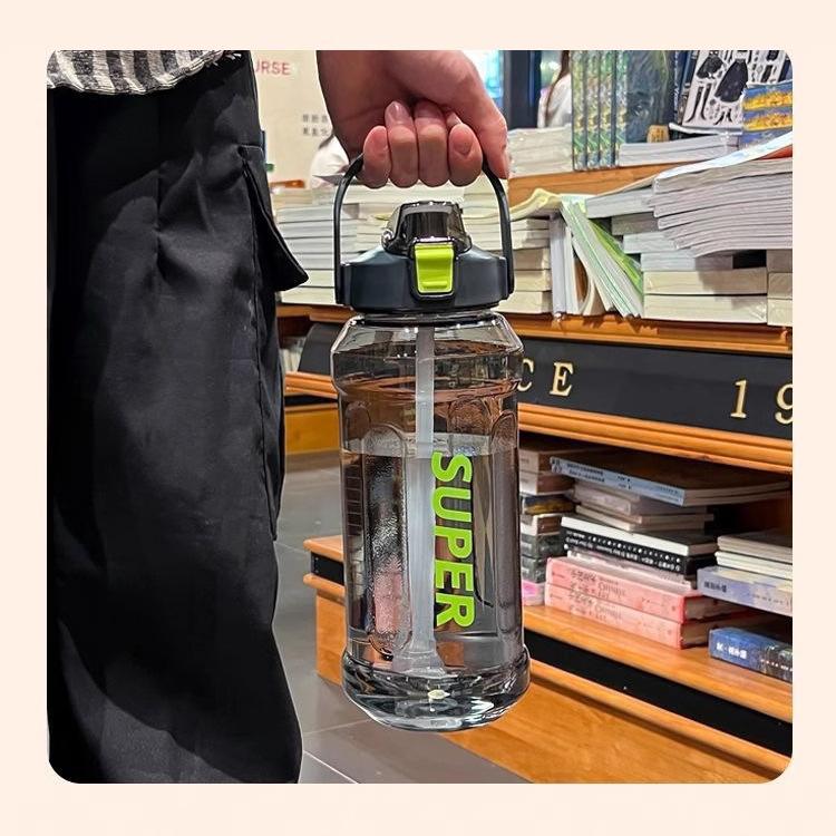 2025 Drop-Resistant Large Capacity Sports Water Bottle for Summer Fitness