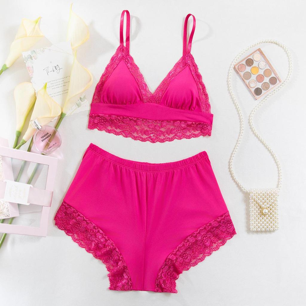 New Lace Patchwork Camisole & Shorts Pajama Set - Sexy & Comfortable Two-Piece for Women