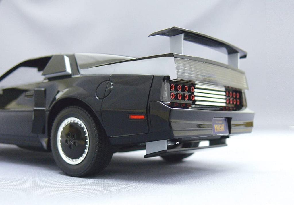 Aoshima Bunka Kyozaisha Movie Mecha Series Knight Rider Knight 2000 SPM Scale Пластиковая модель KR-04 KITT. 1/24
