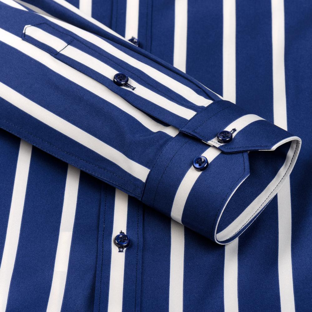 Мужская рубашка с длинными рукавами в полоску