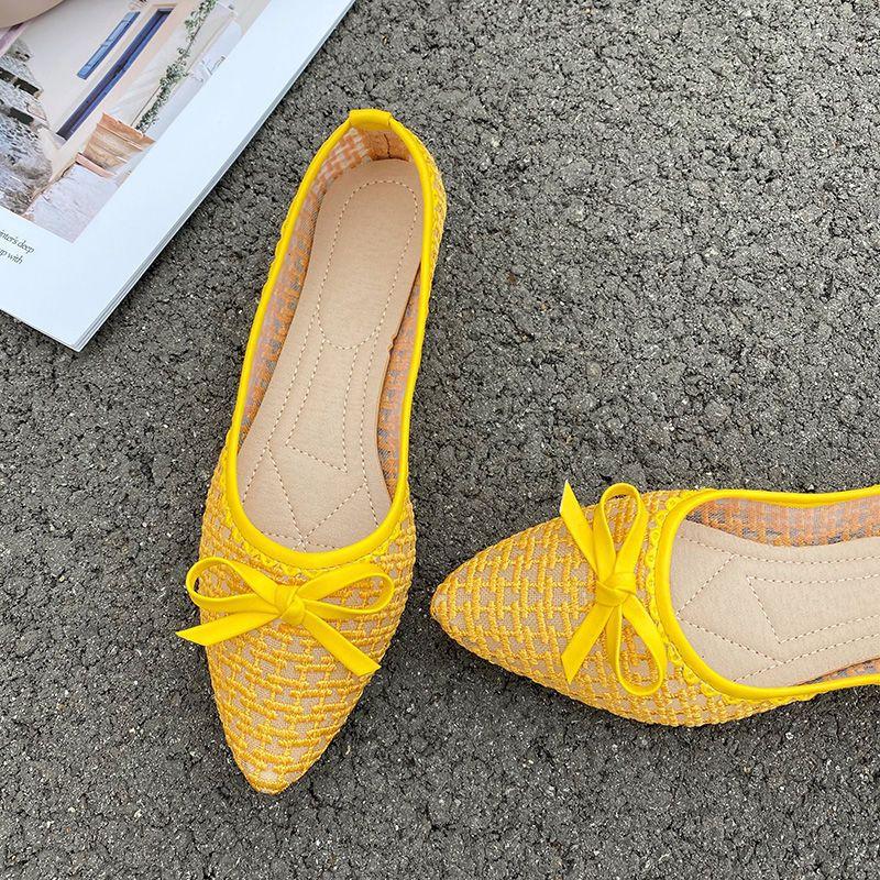 Летние новые туфли на плоской подошве из дышащей сетки с полыми краями 2024 года, женские одинарные туфли с заостренным носком