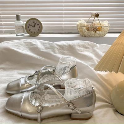 Французский стиль маленькой феи, серебристые туфли-лодочки, женские, лето 2025, новая коллекция, ретро, универсальные, под юбку, туфли Мэри Джейн