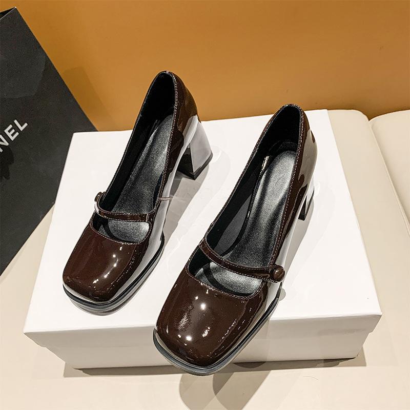 Британские маленькие кожаные туфли в стиле ретро, одинарные туфли, универсальные, повседневные, с квадратной головкой, формальные, на высоком каблуке, женские