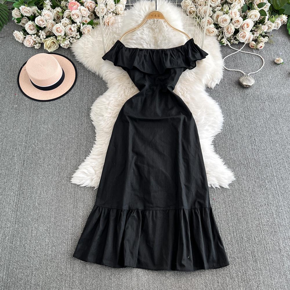 Женское платье в весеннем стиле на одно плечо с оборками, присборенной талией и утягивающим эффектом