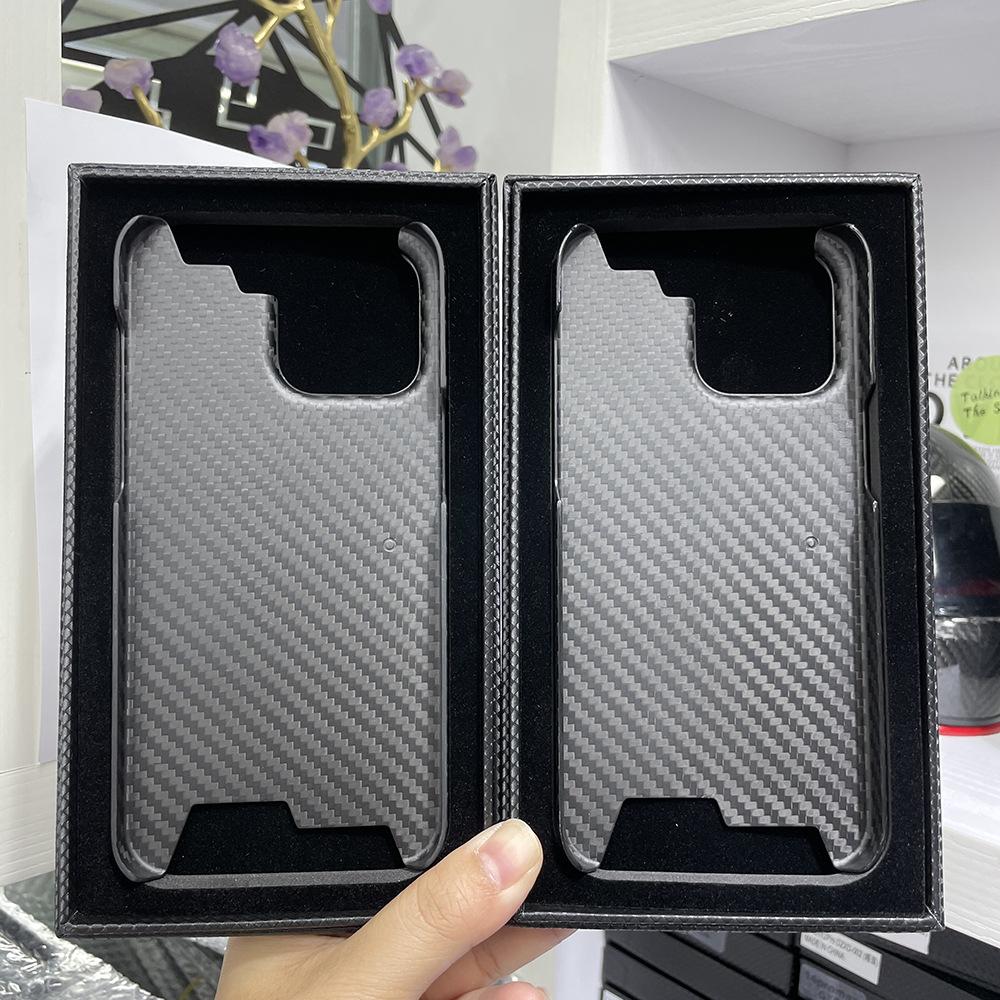 Real carbon fiber for iPhone 15 14 Pro max texture carbon fiber protective case For Apple 13 mini 12 15 plus protective case