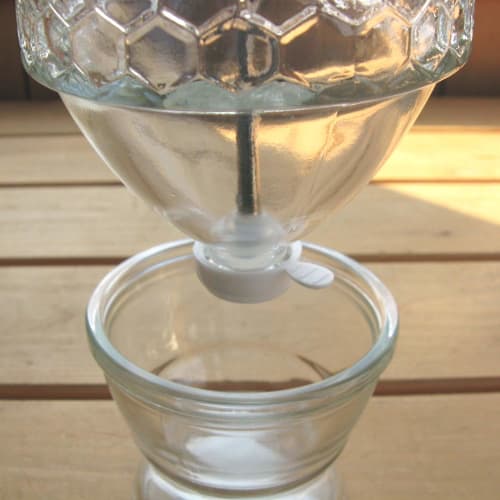 Satokinzoku SALUS Honey Dispenser, Saucer Type, Glass