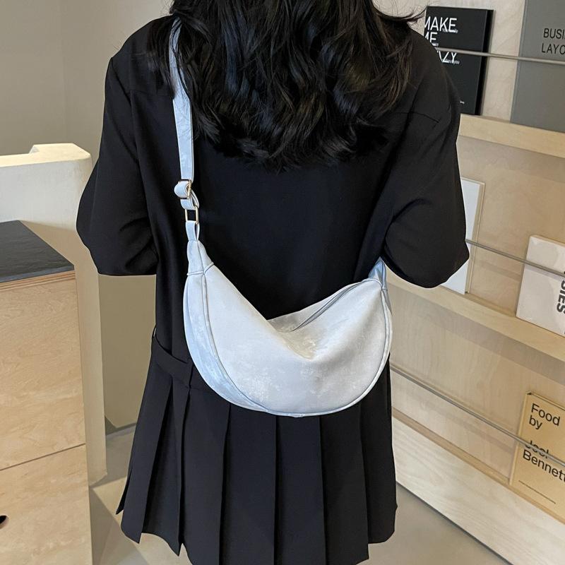 Корейская версия Niche большой емкости сумка для пельменей для женщин новая модная и модная повседневная сумка через плечо сумка через подмышку трендовая