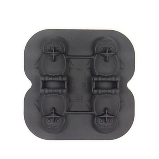 Penguin Shape Ice Tray Mold Non-stick Reusable Ice Cubes Silicone Whiskey Ice Penguin Mold Kitchen Accessory