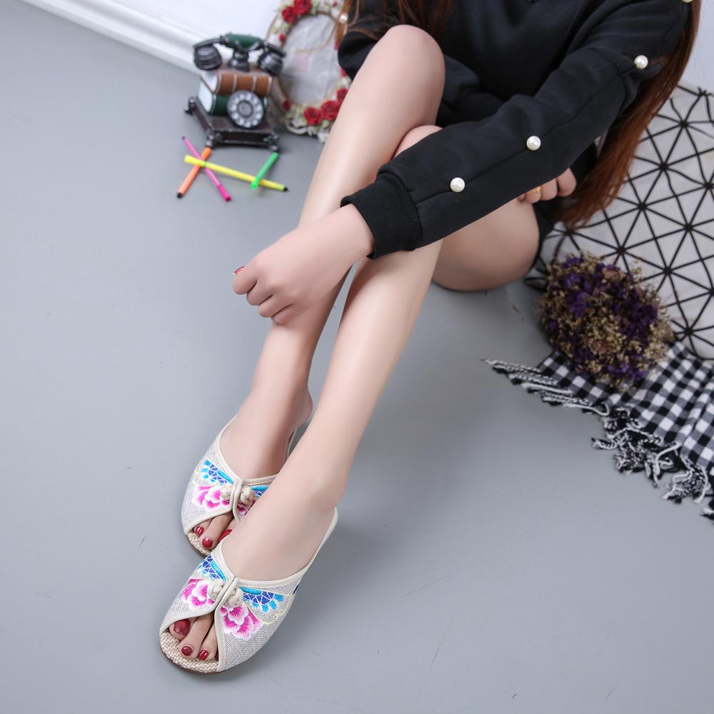 Сандалии из льна с вышитыми бабочками для женщин на весну и лето