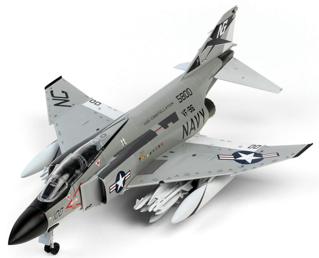 Doyusha 1 Американский Фантом II Showtime 100 Пластиковая модель 1/72 Потрясающе! F-4J