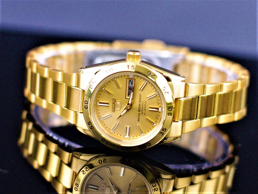 Seiko 5 Автоматические часы с золотым циферблатом SYMG44K1 для женщин [Seiko]