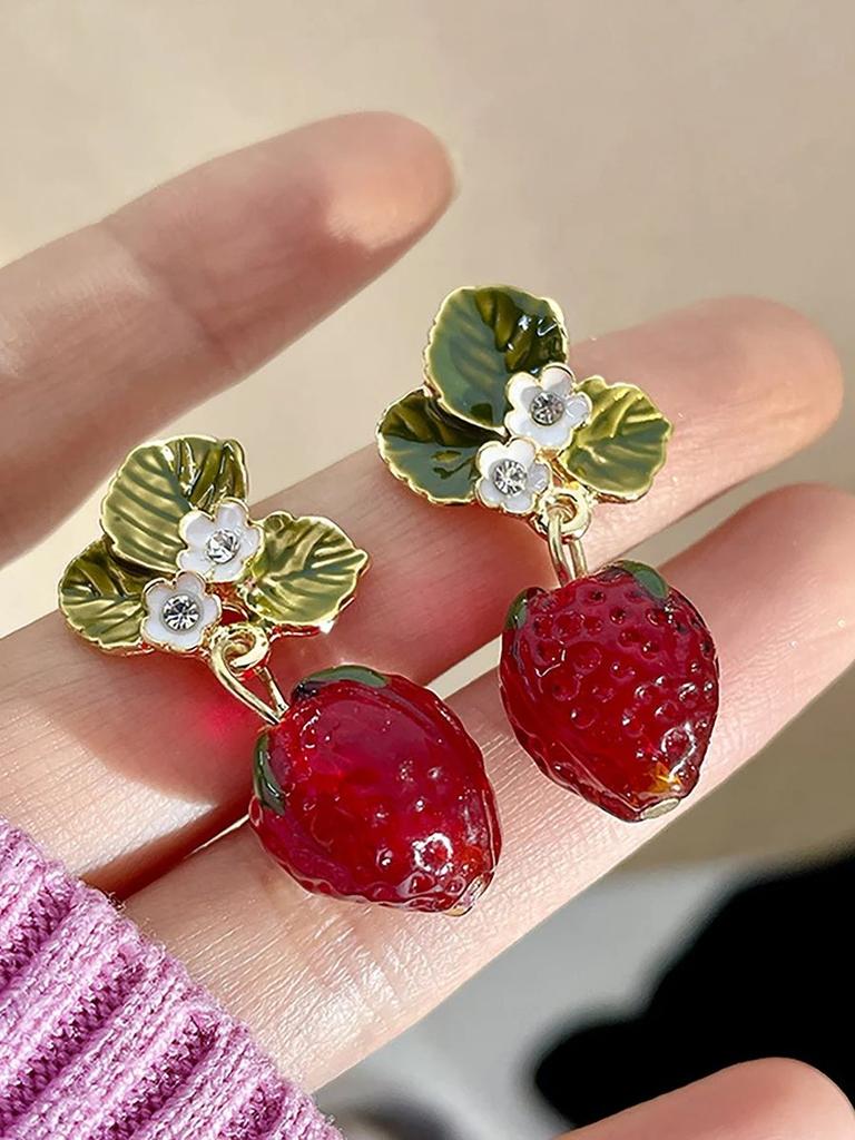 Amazon's new cross-border cute oil drop strawberry imitation pearl tassel earrings with personalized strawberry earrings