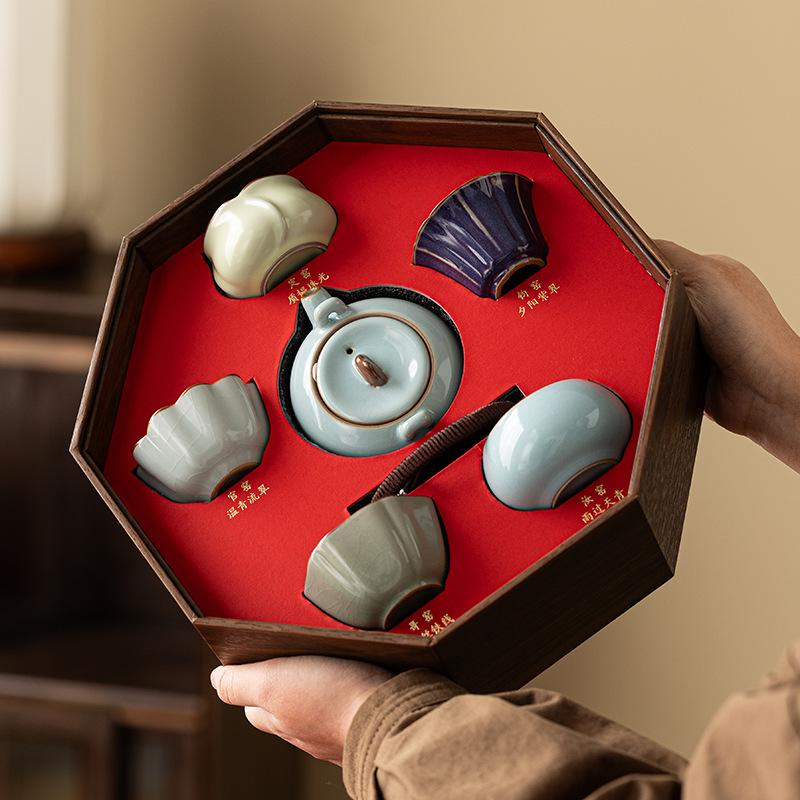Forbidden City merchandise business gifts can be used as gifts for new Chinese five famous kilns ceramic tea sets