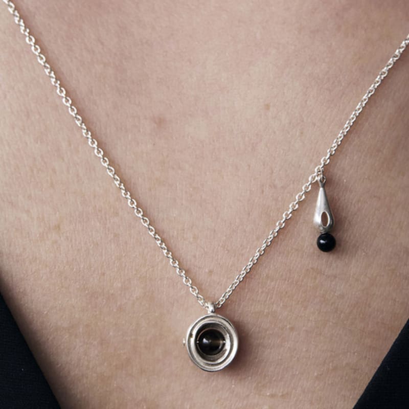 ohuuu ink drop necklace