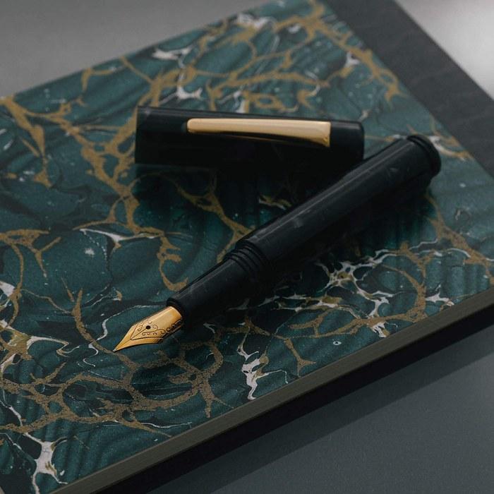 Attache Marble Fountain Pen (Black)