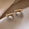Chic Zinc Alloy Pearl Stud Earrings - Vintage Glamour for Womens Daily Wear, Alluring Imitation Pearl Design, Perfect for Romantic Dates