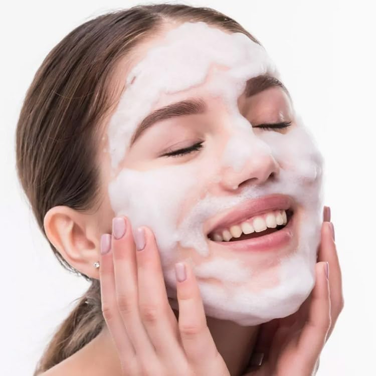 TONYMOLY Clean Dew Пенка для умывания с красным грейпфрутом