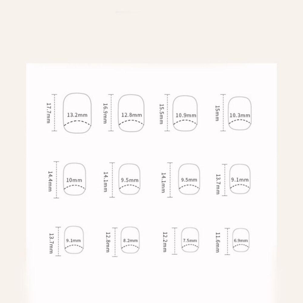 Французские накладные ногти Короткие круглые кончики ногтей Модные накладные ногти для салона