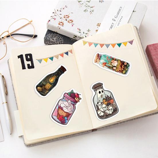 50 шт., наклейки на стеклянные бутылки с героями мультфильмов, различные милые наклейки «Мир в бутылке», граффити, декоративные виниловые художественные наклейки, водонепроницаемые наклейки для скейтборда, багажа