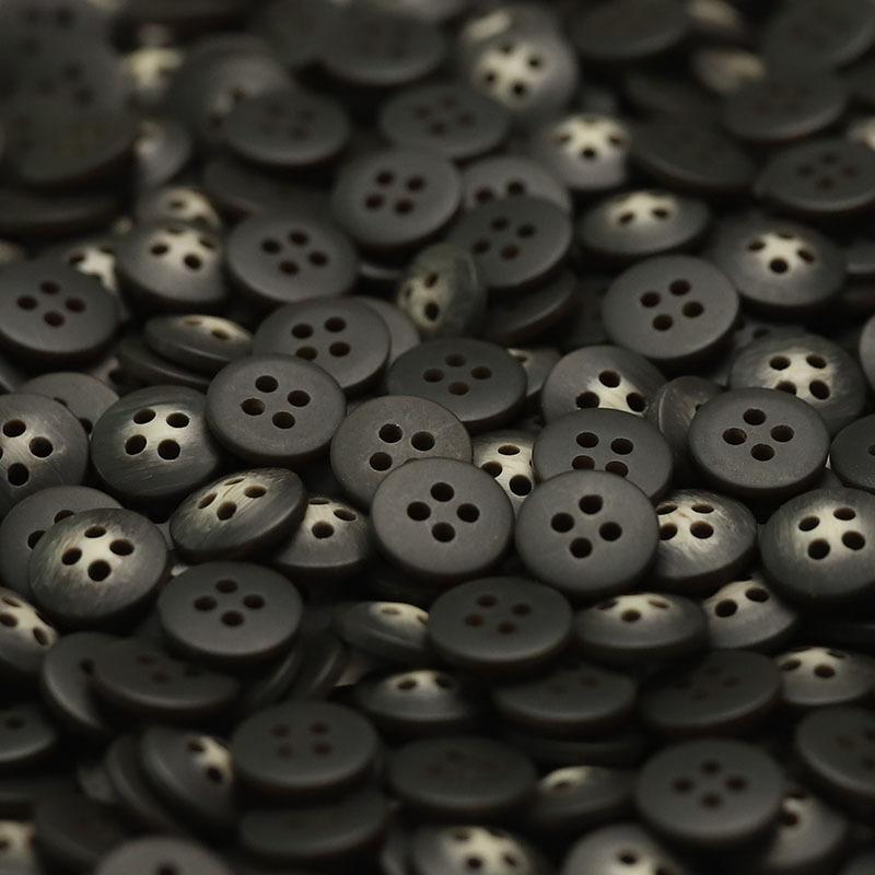 Четырехглазый пуговицы-свинец смоляной вязаный кардиган рубашка рукав воротник пуговицы черный белый одежда аксессуары мужская и женская одежда пуговицы