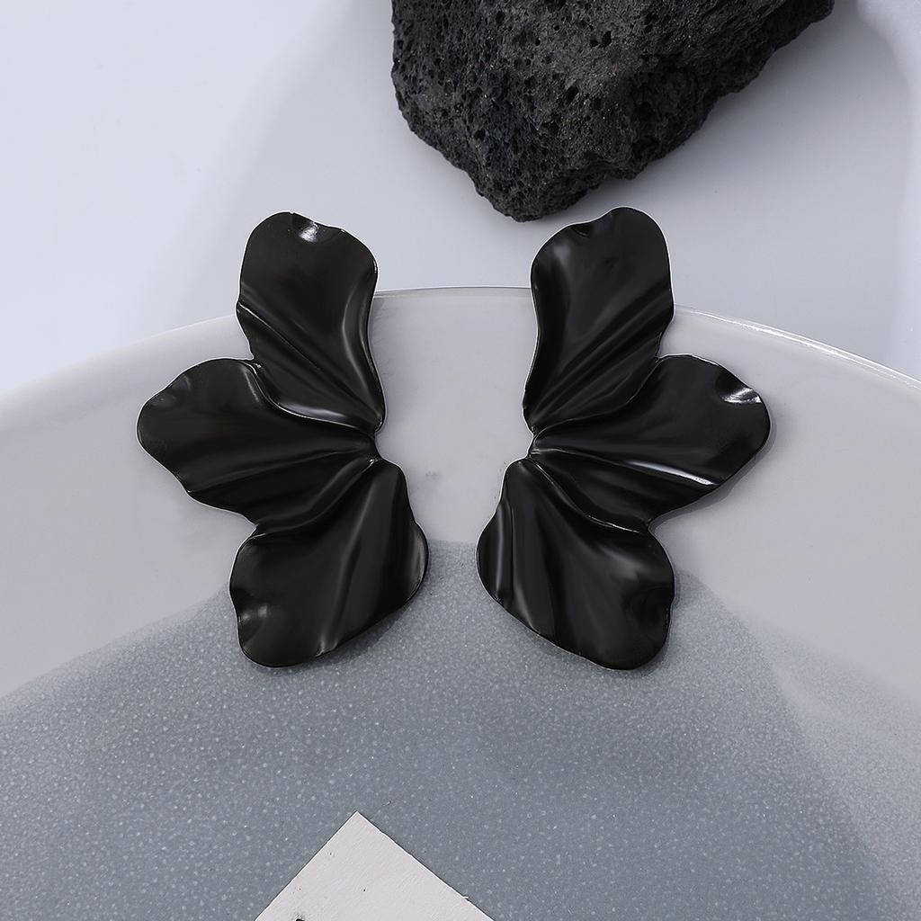 Европейские и американские серьги из сплава в стиле холодного ветра, женские ретро серьги в виде листьев, трансграничная бижутерия, модные серьги женские