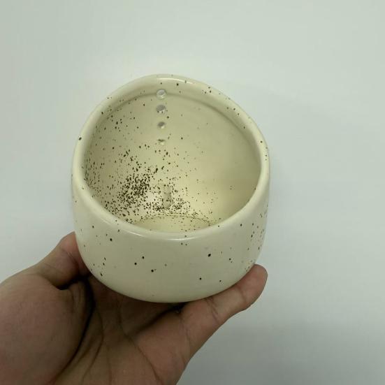 Керамическая миска для очистки трав Ручная работа Чашка для очистки трав с отверстиями разного размера Эффективные инструменты для удаления листьев