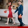 Набор реквизита для фотосессии «Утренний халат невесты»: Невеста, Подружки невесты, Свидетельство о браке, Очки и Газета «Двойное счастье» Игра