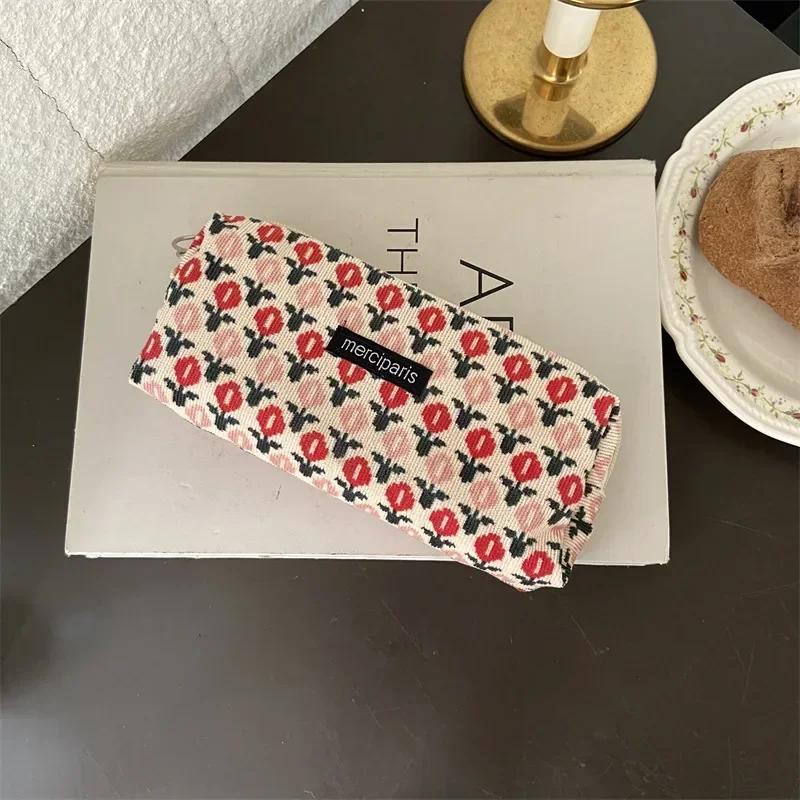 Corduroy Makeup Bags for Women Floral Print Cosmetic Bag Pencil Case Travel Toiletry Bag Storage Bag Organizer Beauty Case