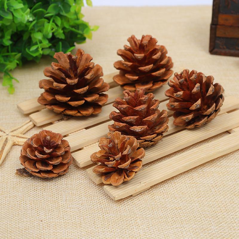 1-18CM Pine Cone Christmas Decorations: Creative Figurines & Photography Props