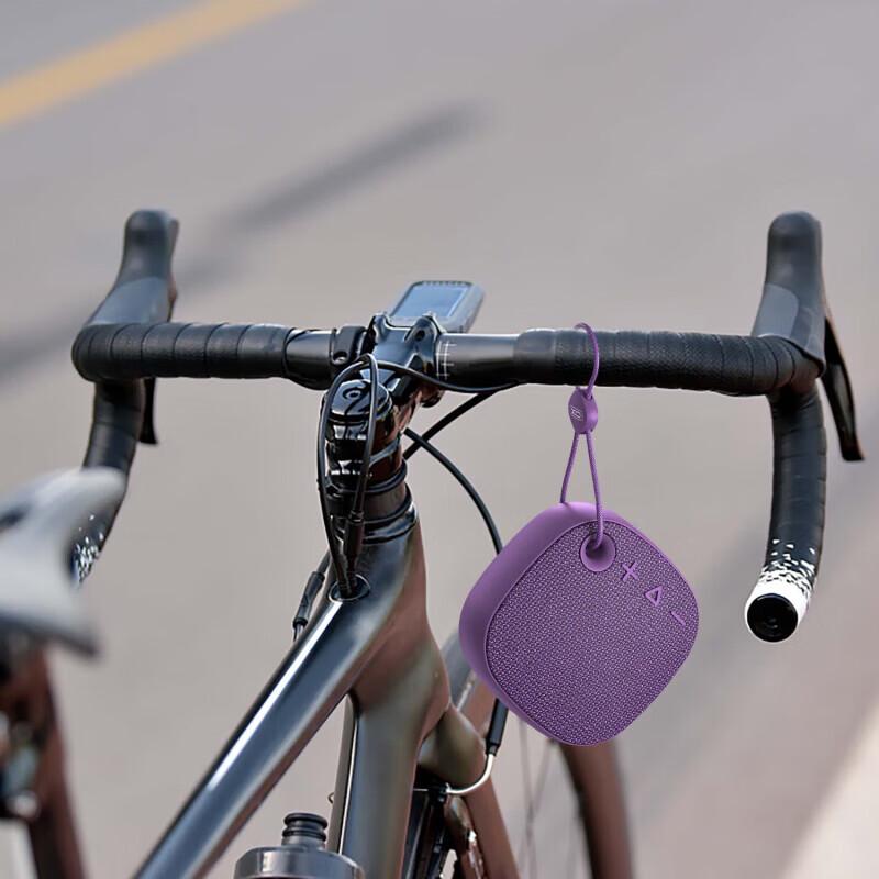 XO F56 Portable Outdoor Bluetooth Speaker CN plug (adapter included)