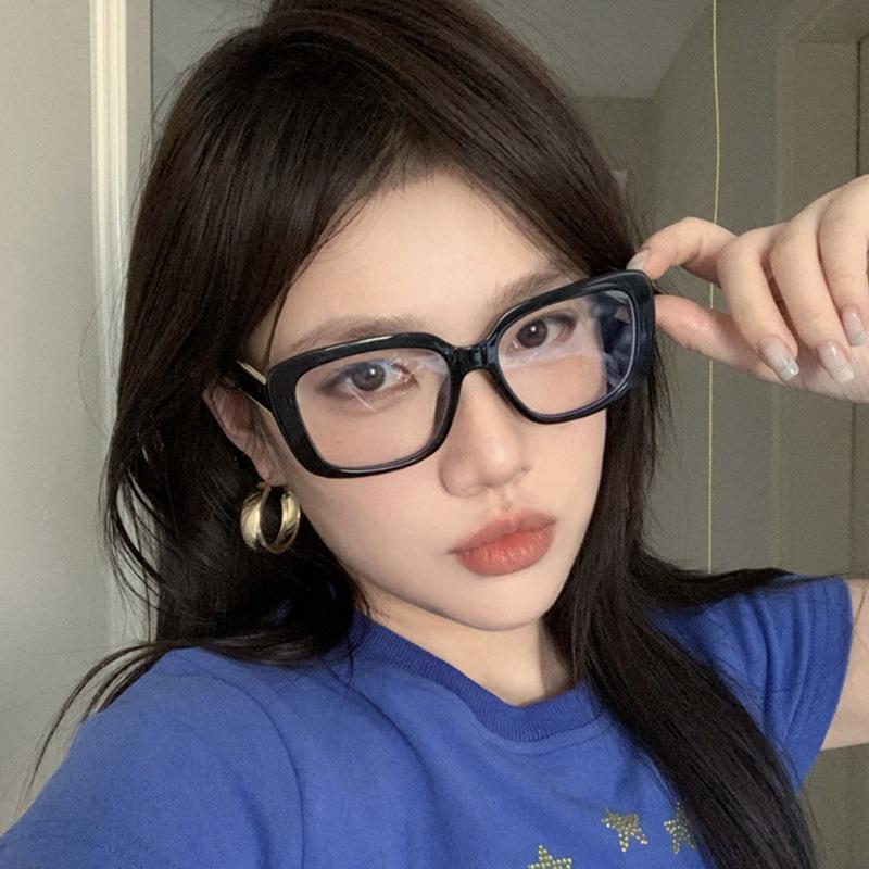 Vintage Stylish Glasses Frame Women Square Shape Anti Blue Light Women's Eyeglasses Frame High Quality Woman Glass