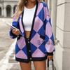 2024 Осень и зима Новый V-образный вырез ромбовидной сетки сращивания контрастный свободный вязаный кардиган куртка свитер для женщин