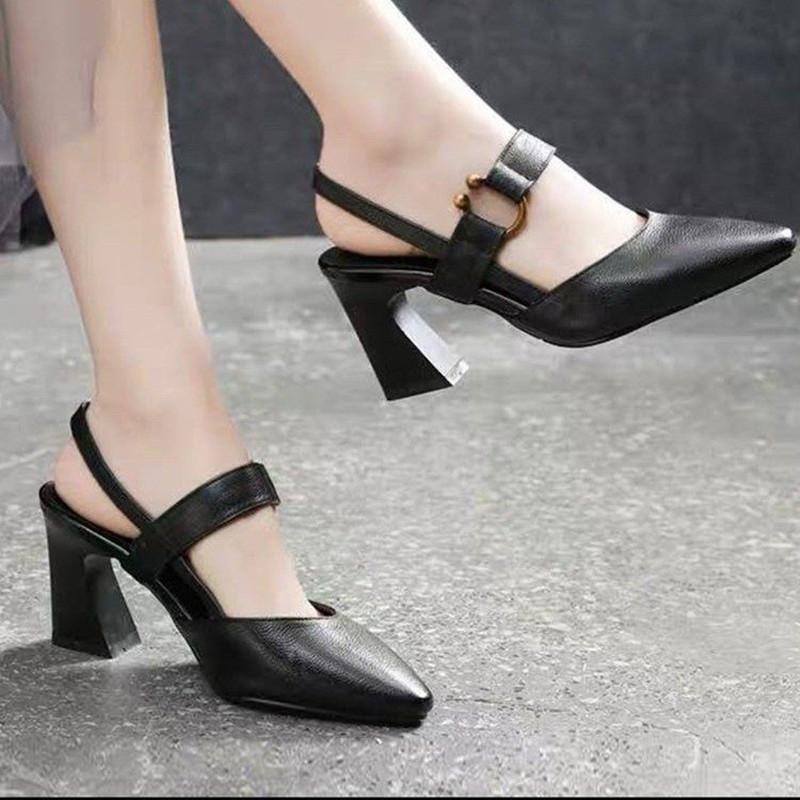 Spring and Summer Footwear Plus Size Sandals with Square Head, Horseshoe Heels and High Heels